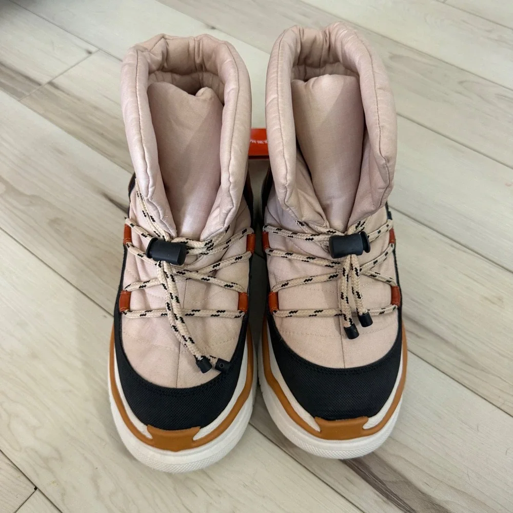 Farm Rio Off White Matelasse Puffy Snow Boots Women 7.5 Tan Black Platform  Boho